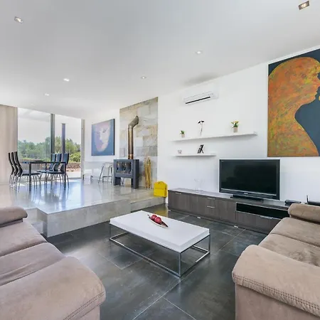 Villa - Family Only Sa Torre